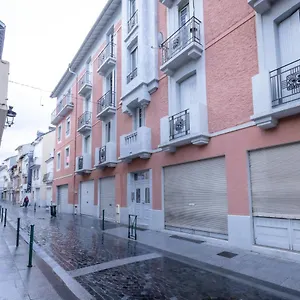 Studio Cosy Au Fort De Appartement Lourdes